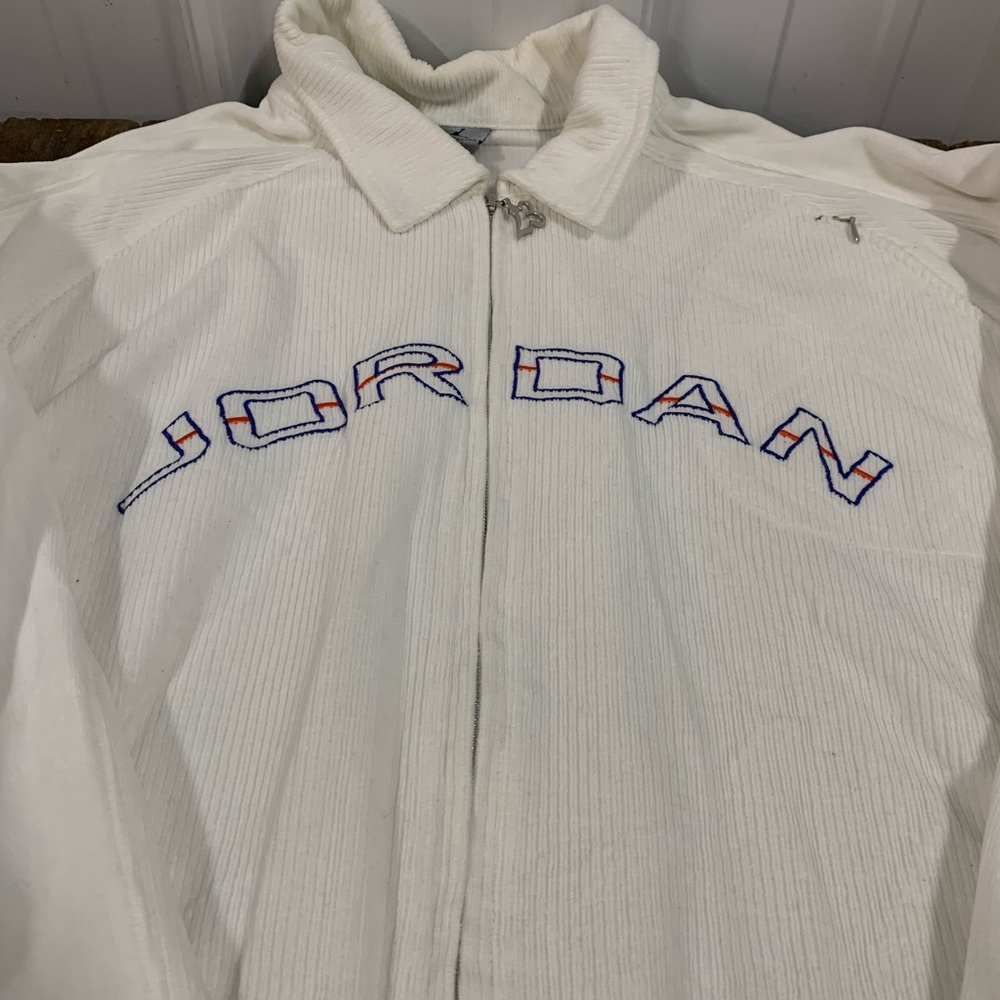 Vintage Jordan Full Zip. - Picture 4 of 7